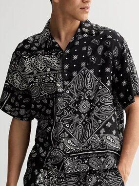 Men's Retrofit Boxy Bandana Short Sleeve Button-Down Shirt, Size: XXL, Black